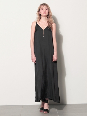 サテンキャミワンピース