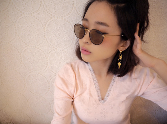 Vtg Gold Heart Key Pierce