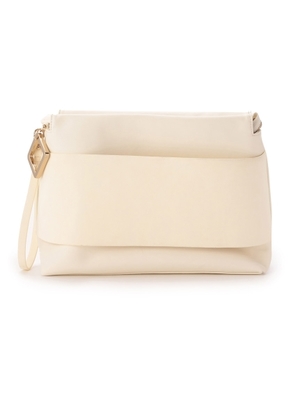 クラッチバック