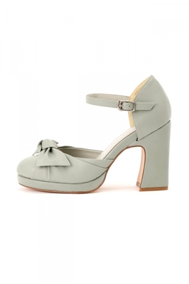 KNOT FRONT HEEL SHOES