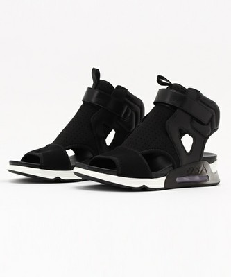 BL スニーカーサンダル