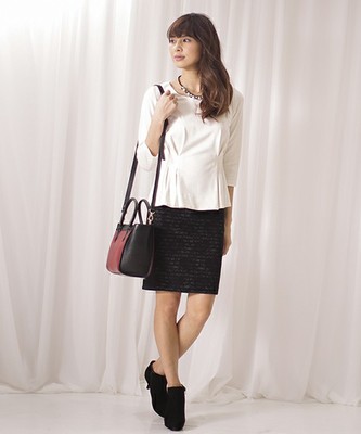 コードレースボーダーペンシルスカート