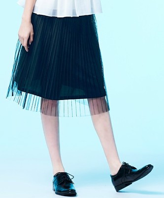 アコーディオンプリーツチュールミモレ丈スカート