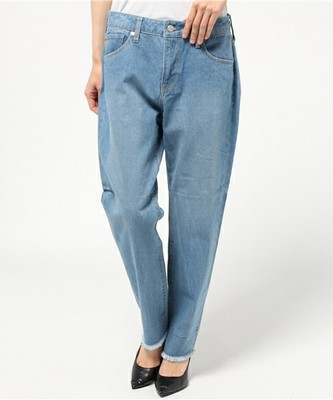 カットオフデニムパンツ