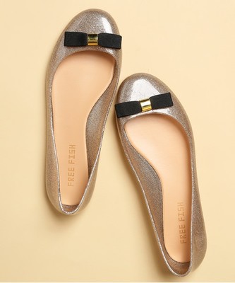 リボンバレエシューズ