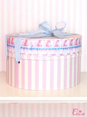 Hat Box フリルストライプ帽子箱(ピンク)