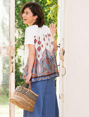 レディース　ペイズリー　トップス