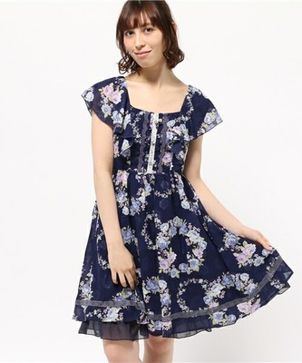 axes femme（アクシーズファム）