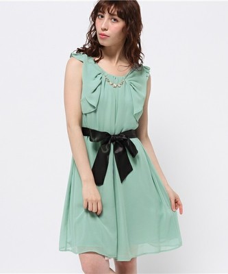 axes femme（アクシーズファム）