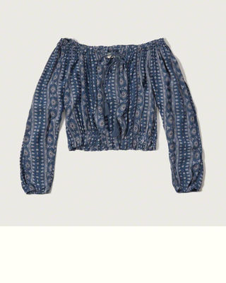 OFF THE SHOULDER SMOCKED TOP