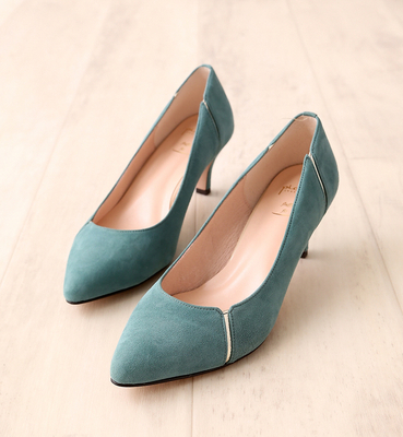 fluffy fitサイドラインパンプス