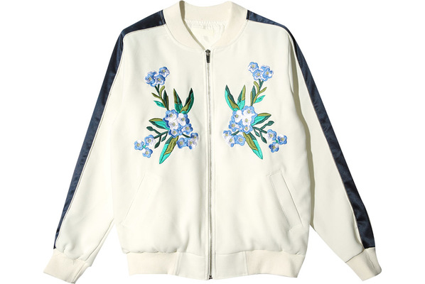 STYLENANDA フローラル刺しゅうスカジャン