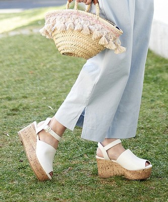 ストラップ厚底コルクサンダル