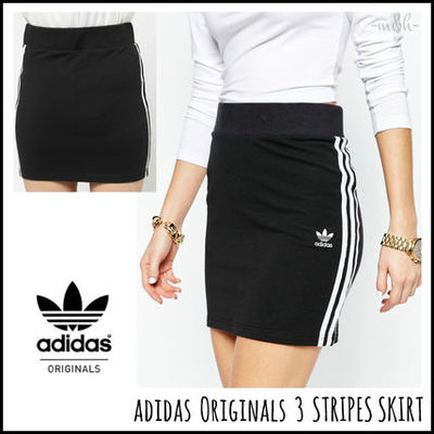 完売前に☆adidas Originals 3ストライプ スカート ミニ★国内発