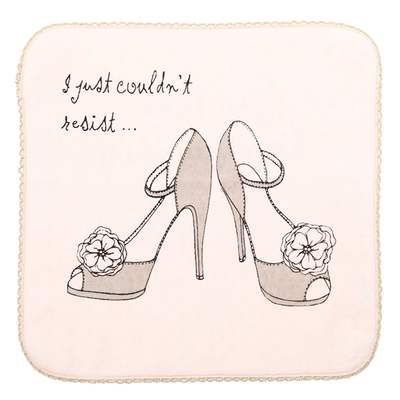 タオルハンカチ ユー ルック ラブリー シューズ/ピンク