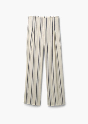 コットン素材のストライプパンツ