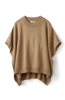ポンチョライクゆったりニットトップス ＜キャメル＞