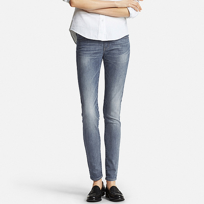 ウルトラストレッチジーンズ