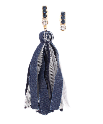 チュールイヤリング