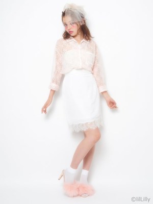 lilLilly （リルリリー）  ベルベットレーススカート