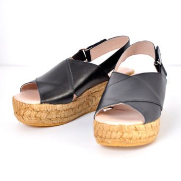 Gaimo(ガイモ)cross sandal 　 ガイモ　クロスサンダル(黒)