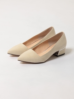 ローヒールパンプス