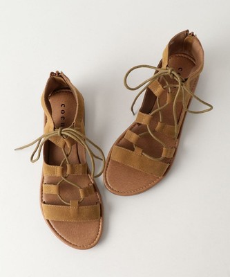 レースアップサンダル