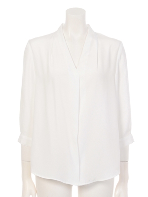 Vネックブラウス