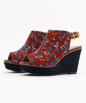 バックベルト厚底サボサンダル