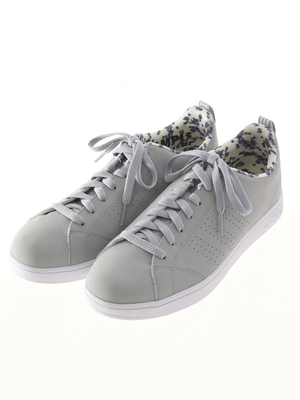 adidas neo×earthスニーカー