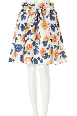 ぼかしフラワースカート