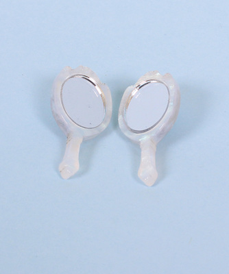 手鏡　ピアス