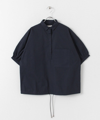 スモールカラーパフスリーブシャツ