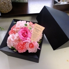 ボックスフラワーボヌールピンク