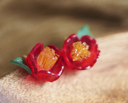 椿のイヤリング