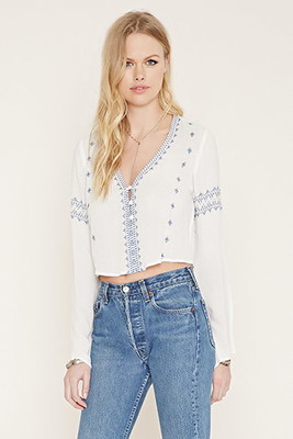 ボタンフロントエンブロイダードブラウス