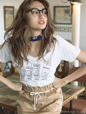 SPIRALGIRL (スパイラルガール)CAFE Tシャツ