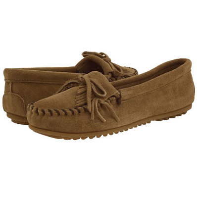 MINNETONKA KILTY SUEDE MOC[キルティスエード モカシン]/ Taupe[トープ]