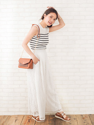レースフレアワイドパンツ