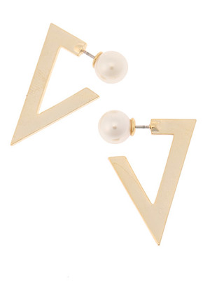 Ｔｒｉａｎｇｌｅ　ｆｌａｔ ピアス ｅｍｉｔ 