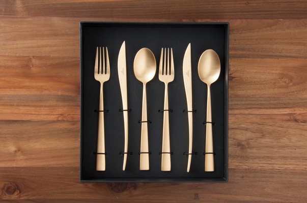 クチポール デュナ・ゴールド カトラリーセット