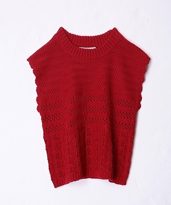 透かし柄ハイネックベスト