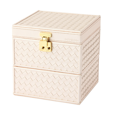 ジュエリーボックス　イントレチャート M