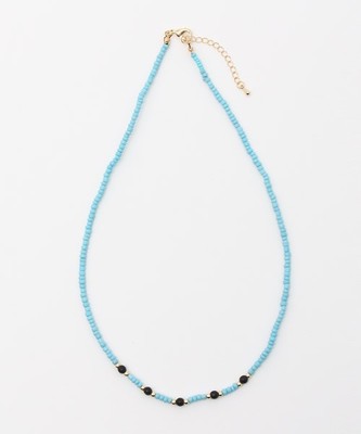 ビーズ　ネックレス