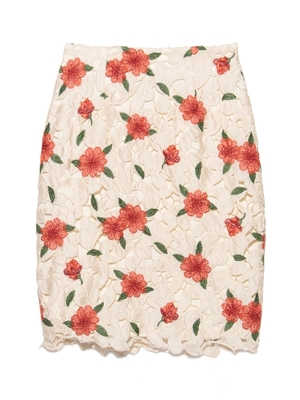 サテンレースタイトスカート