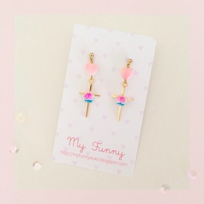 sugar cross ピアス