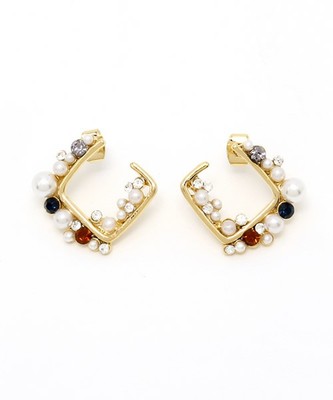 スクエアパールデザインピアス