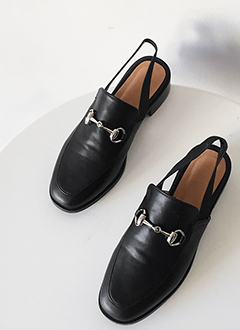  2TYPEスクエアトゥバックストラップローファー・全2色・s45866