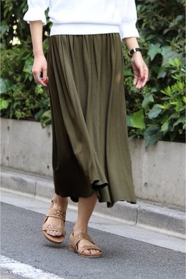 レーヨンベアテンジクミディフレアースカート