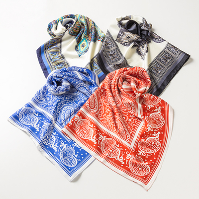 ペイズリー柄スカーフ